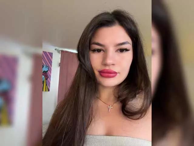 -MaybeBaby- on BongaCams 
