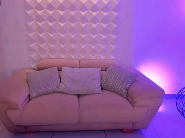 AdharaMoretti on BongaCams 