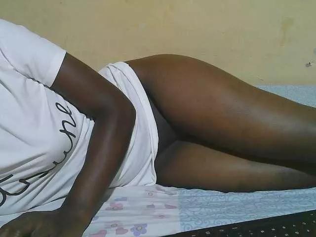 african-pussy1 on BongaCams 