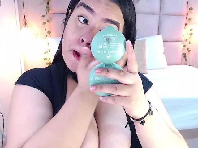 ALEXXA-CURVY
