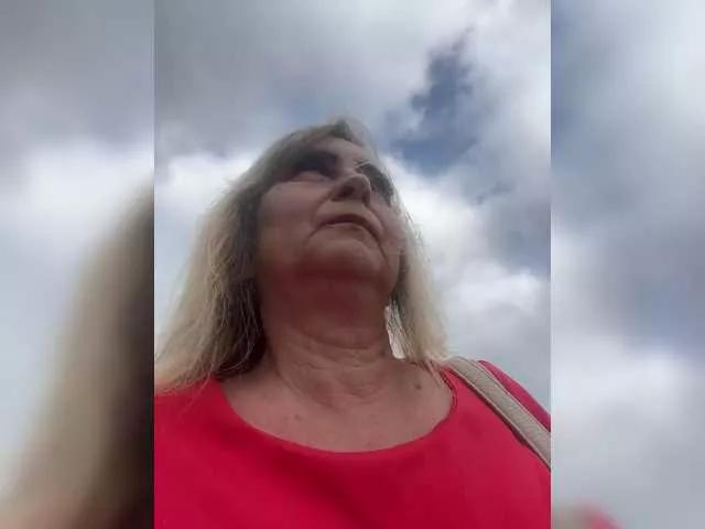 Alina1965 on BongaCams 