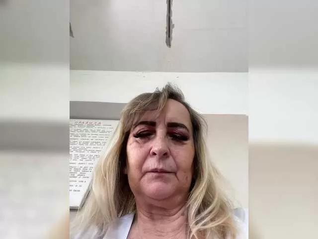 Alina1965 on BongaCams 