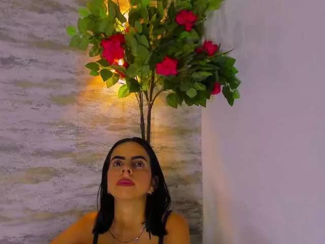 Amelia-Myers on BongaCams 