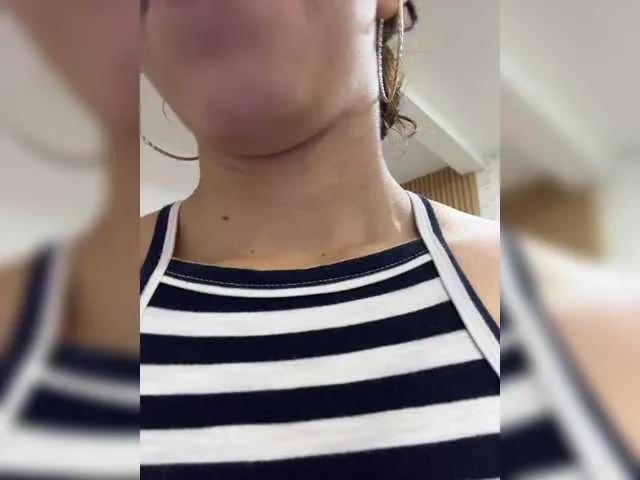 AmyBunnyy on BongaCams 