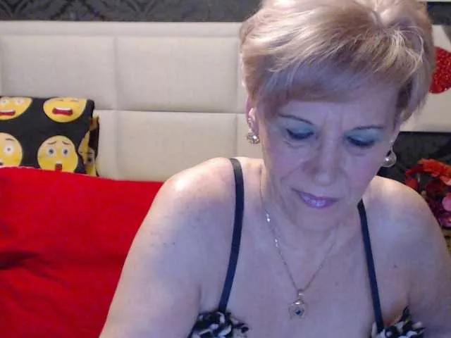 ANGELGRANNY on BongaCams 