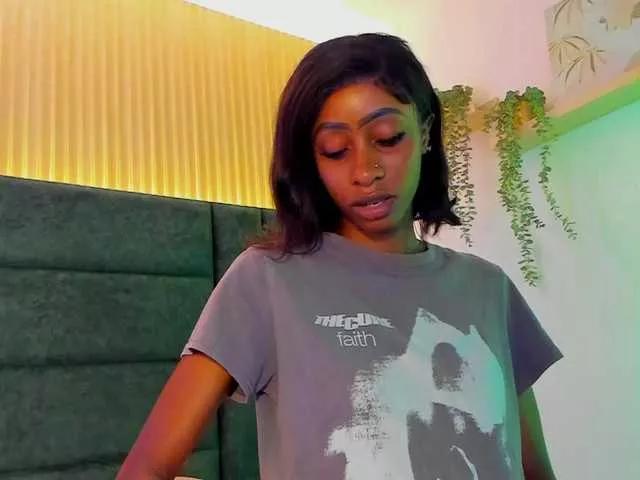 AntonellaHot1 on BongaCams 