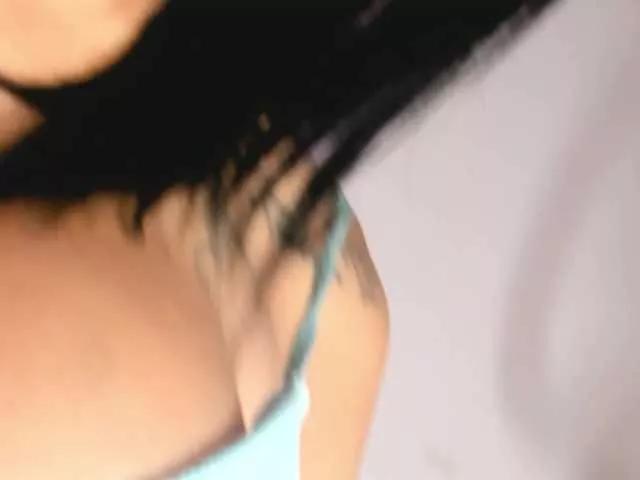 Antonellasmith0 on BongaCams 