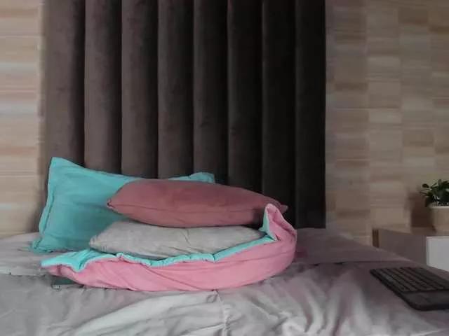 Ariiadna-Fox on BongaCams 