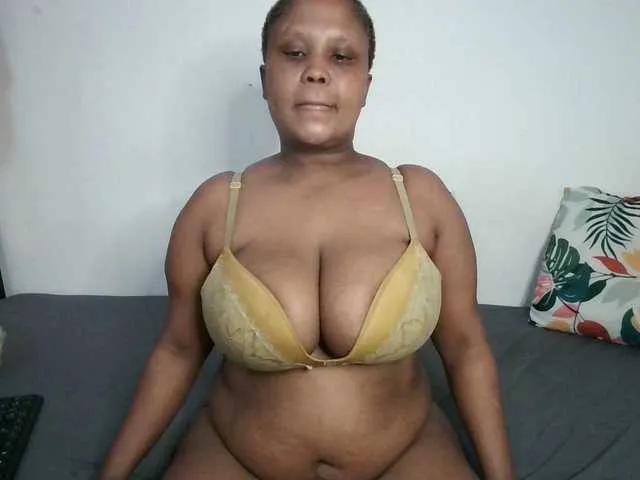 BIGTITTISXX on BongaCams 