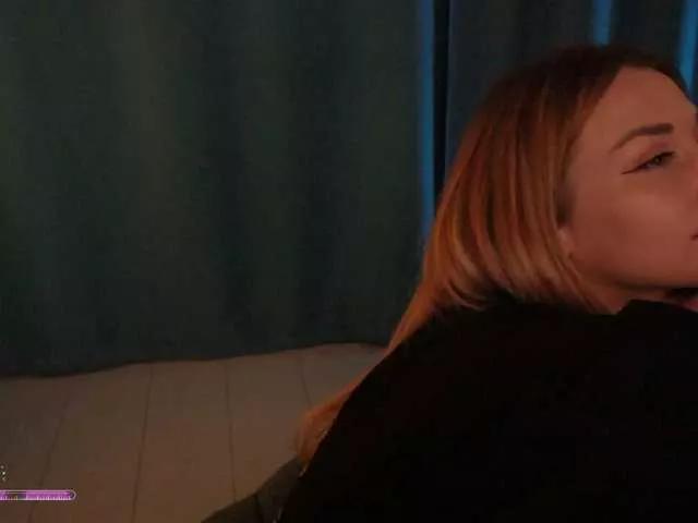 BlackMonro on BongaCams 