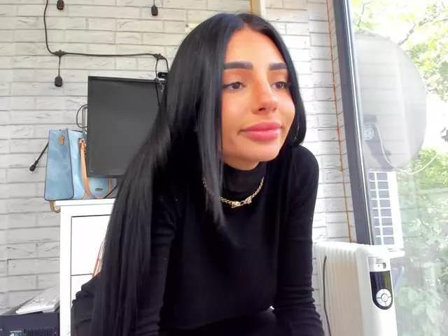 BritneyCharm on BongaCams 