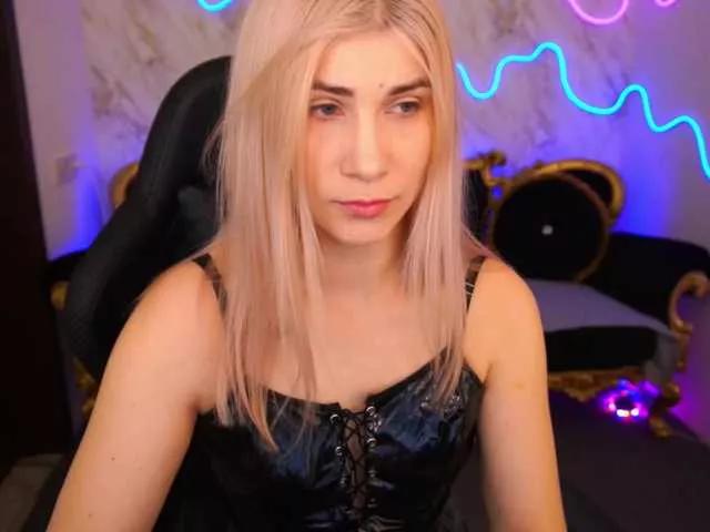 CassandraGood on BongaCams 