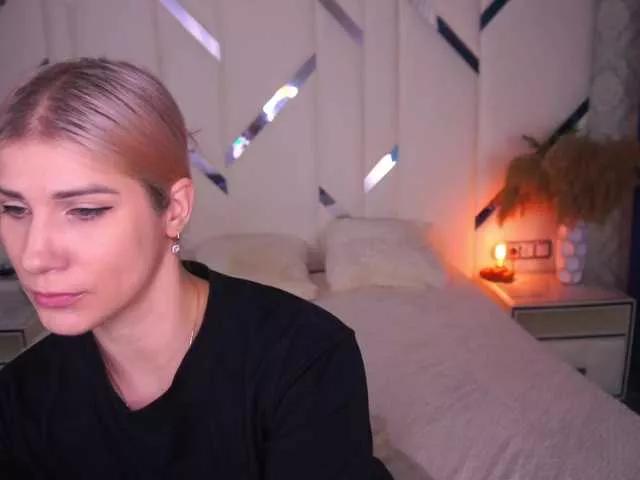 CassandraGood on BongaCams 