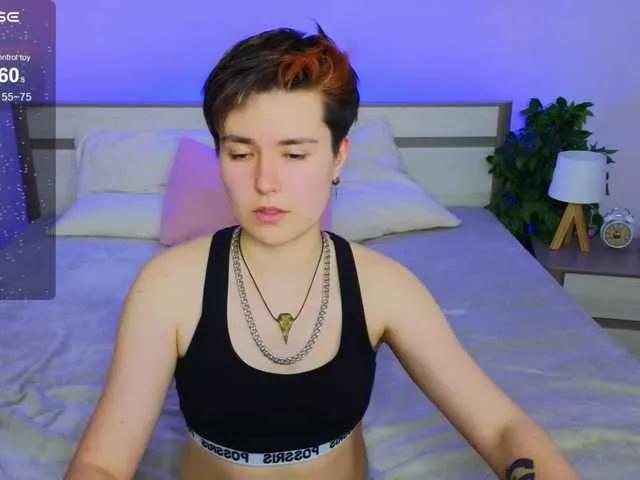 CharlieeAdams on BongaCams 