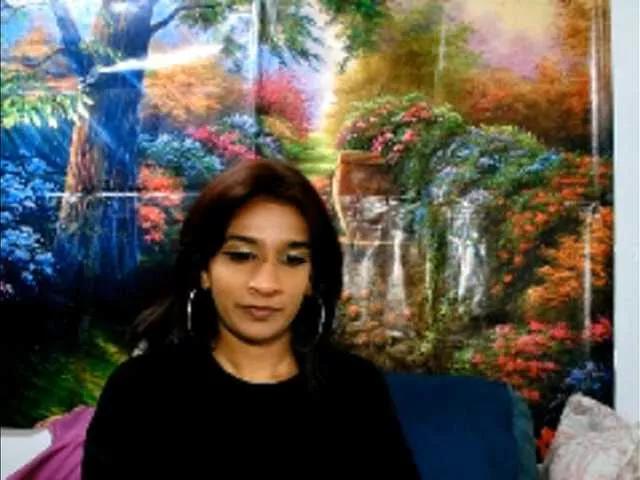cherryindian4u on BongaCams 