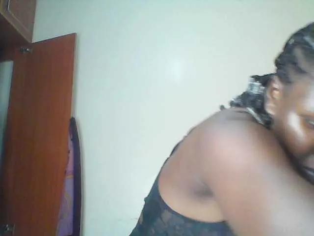 Chococreamm on BongaCams 