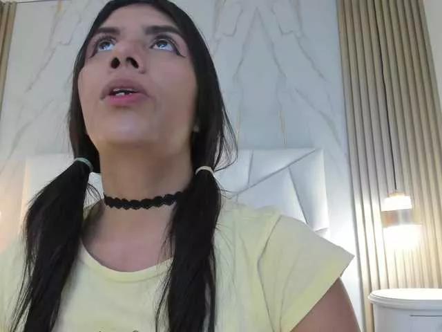 cinthya11 on BongaCams 