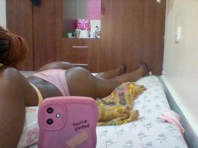 cutelizah on BongaCams 