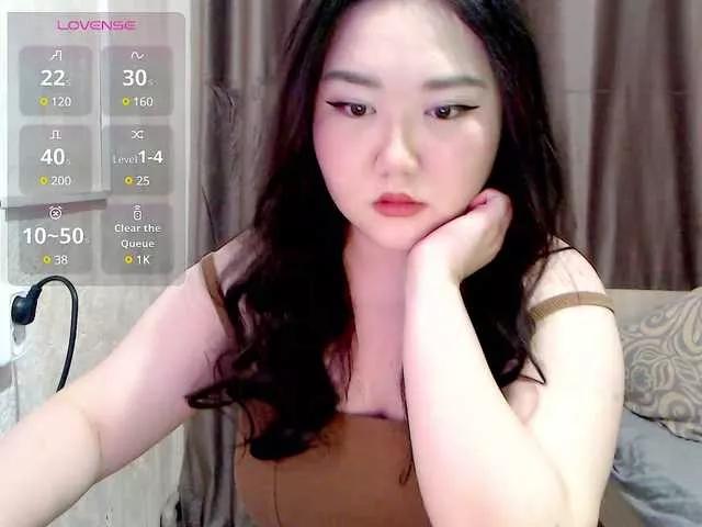 DebbieLu on BongaCams 