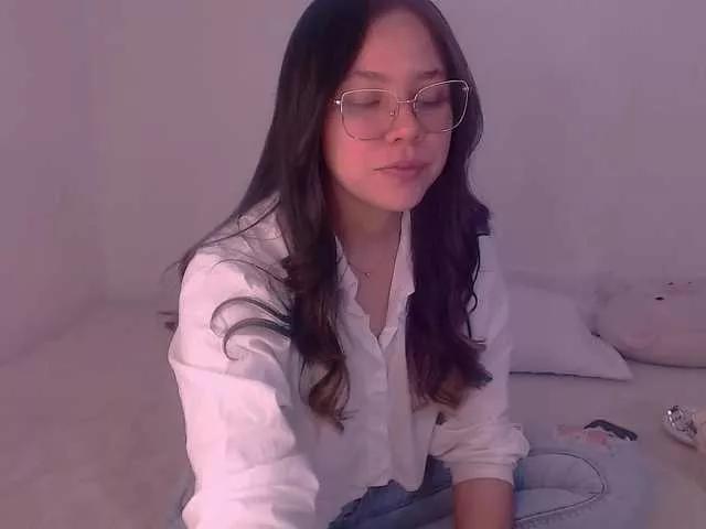 diva-tropical0808 on BongaCams 