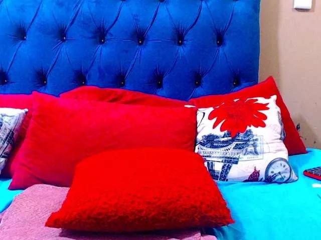 Ebonycandy10 on BongaCams 