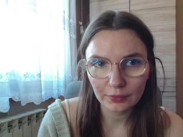 Ellyxcute on BongaCams 