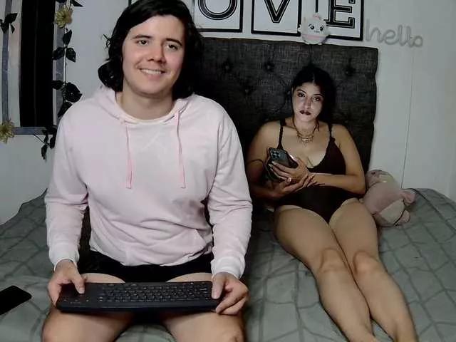 Emy23Jack23 on BongaCams 