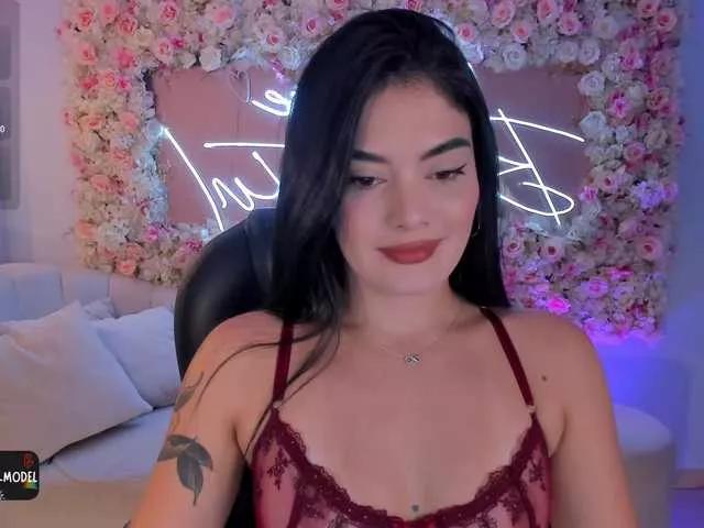 GiaFerrara on BongaCams 