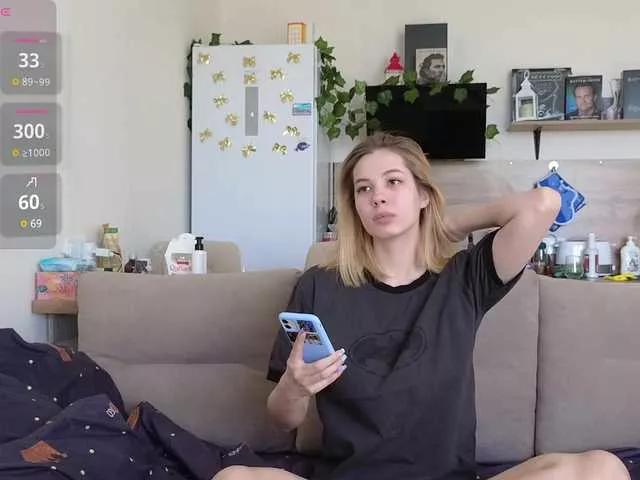 Girlalonehome