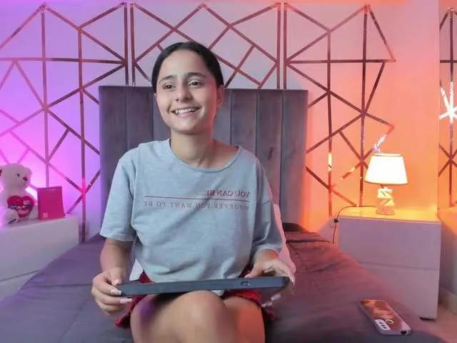 Giselle-Roldan on BongaCams 
