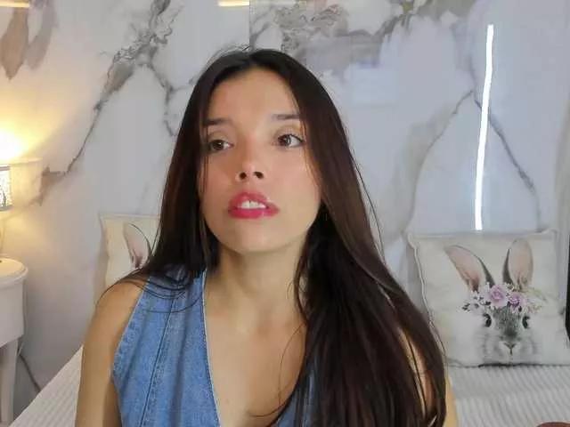 hannahill69 on BongaCams 