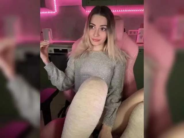 harleyquinn9 on BongaCams 