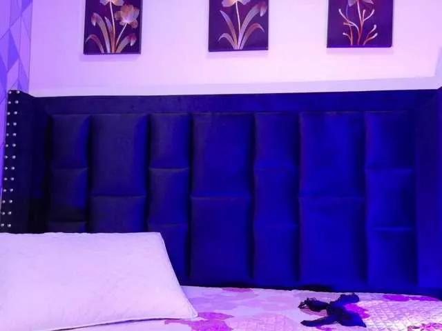 hornylittleanny on BongaCams 