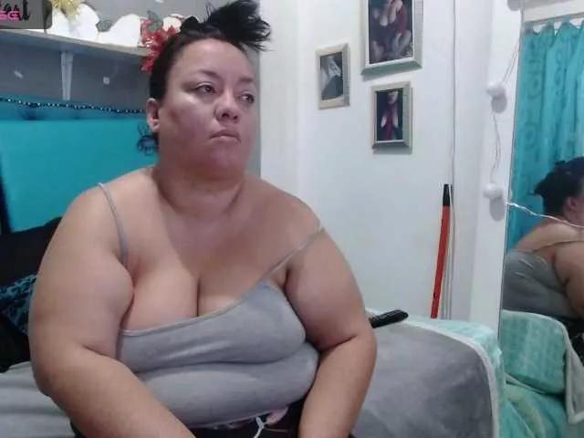 im-helenn on BongaCams 