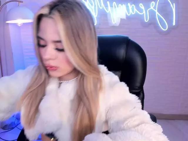 JuanitaClay on BongaCams 