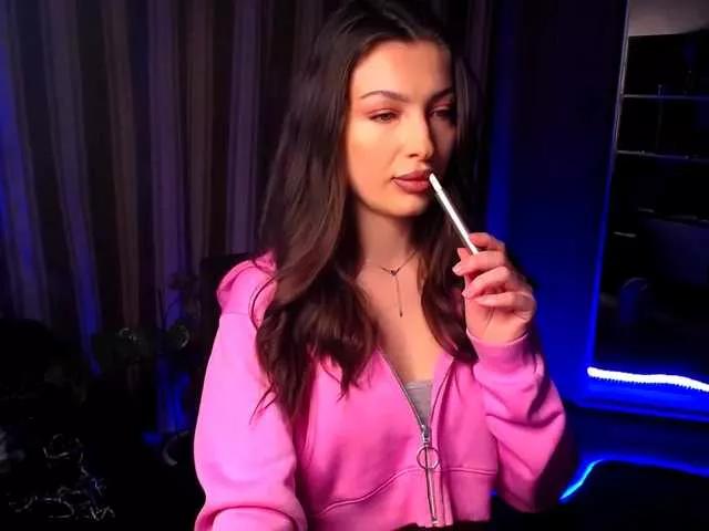 LauraBess on BongaCams 
