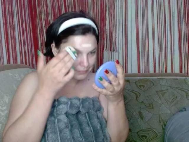 LedyFlower on BongaCams 