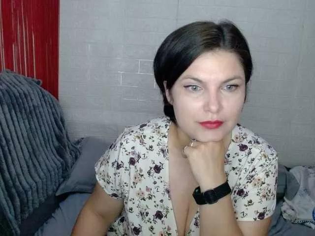 LedyFlower on BongaCams 