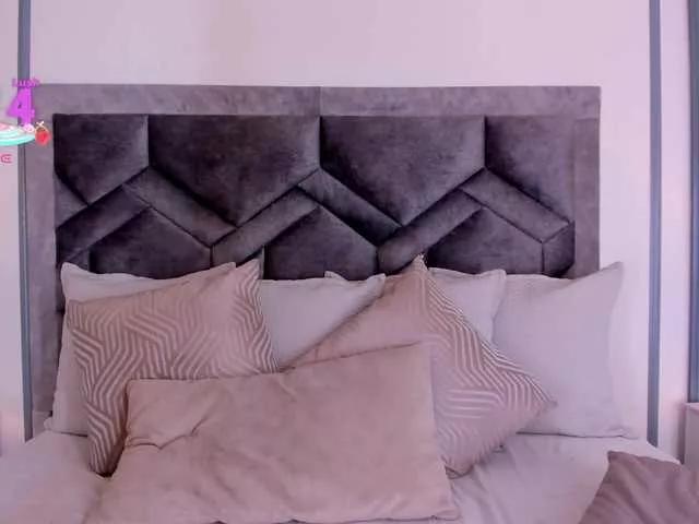 lucianacohelo on BongaCams 