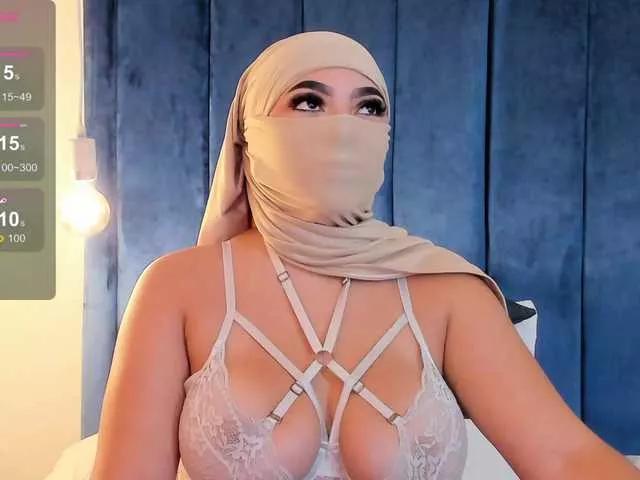 malih- on BongaCams 
