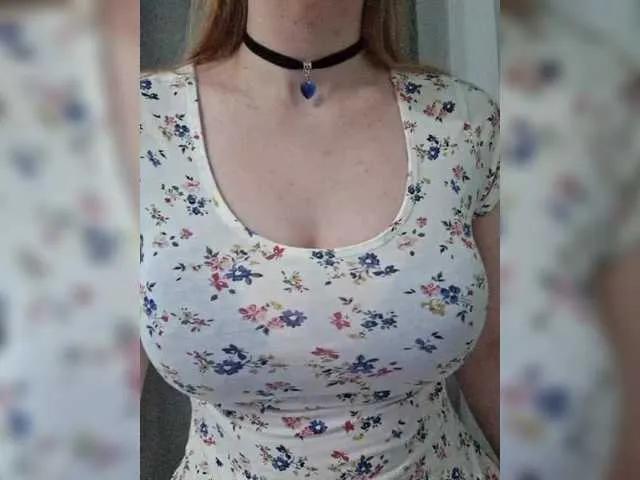 Malvina11 on BongaCams 