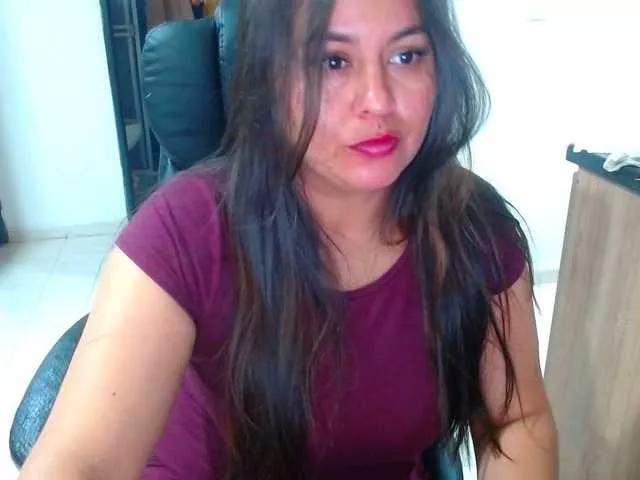 MARILYNWHANCO on BongaCams 