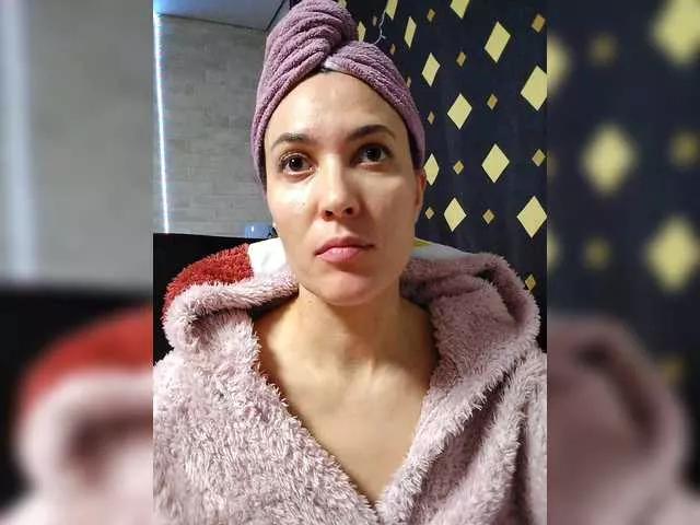 Marina4Love on BongaCams 