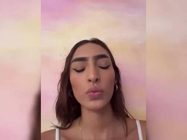 Megan-Holly on BongaCams 