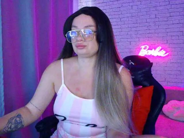 Melissa-shy