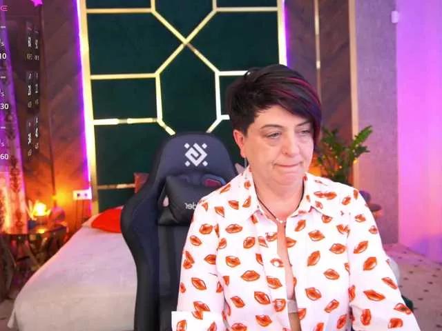 MilaMils on BongaCams 