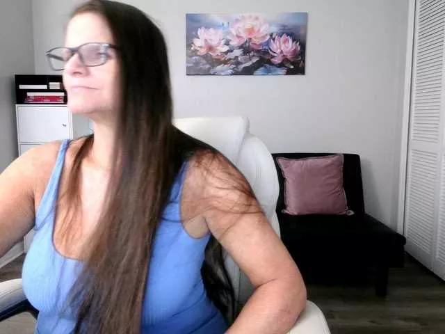 Milf-Samie on BongaCams 