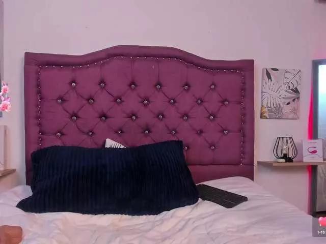 nahomywatson on BongaCams 