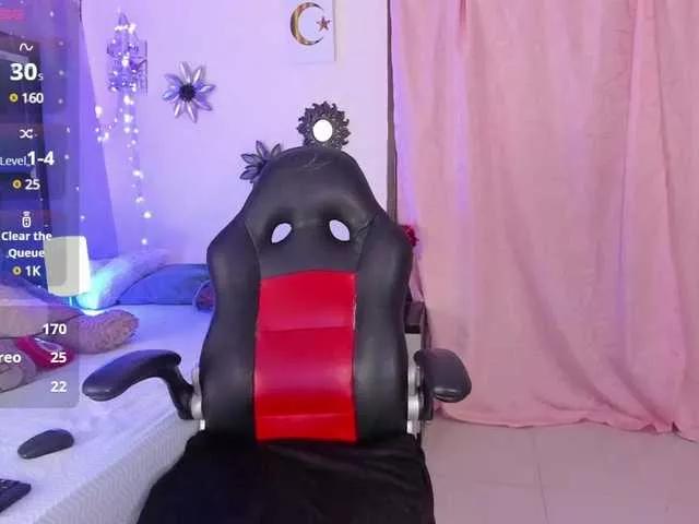 NaylaSaadi