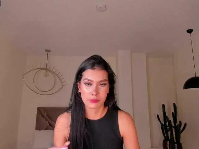 NiaSalvatore on BongaCams 